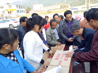 情系毛畈村，將黨建工作深入地方扶貧