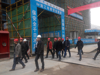 集團公司年度安全生產(chǎn)考核小組蒞臨公司檢查指導(dǎo)工作